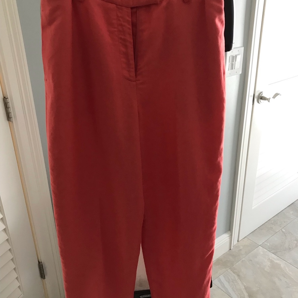 Women’s Coral Capri Pants